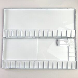 ShinHan Aluminium Folding Palette - 35 Wells